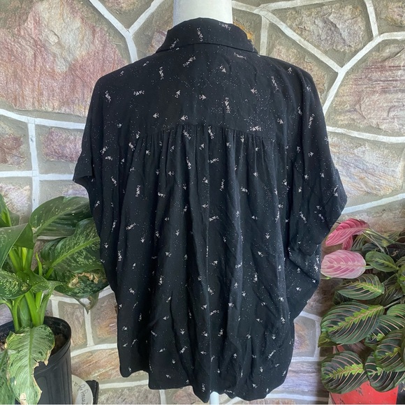 CJLA button down - Picture 3 of 5